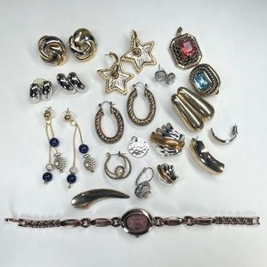 VINTAGE EARRINGS TWO TONE GOLD SILVER 6 PAIR 10 SINGLE WATCH RED PENDANT PIERCED